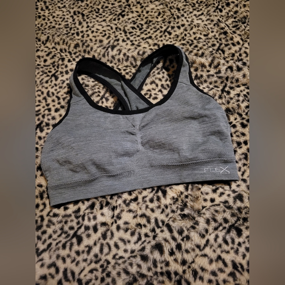 Large sports bra